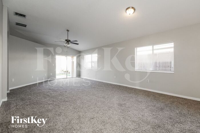 Building Photo - 4406 Country Hills Blvd