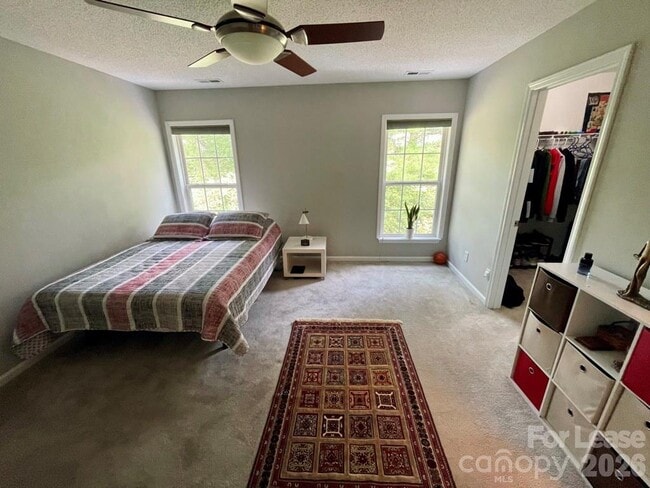 Building Photo - 8049 Stoneham Ct