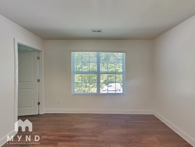 Building Photo - 3602 Exbury Gardens Dr