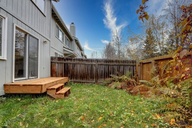 Building Photo - East Anchorage Condo with Fenced in Yard, ...