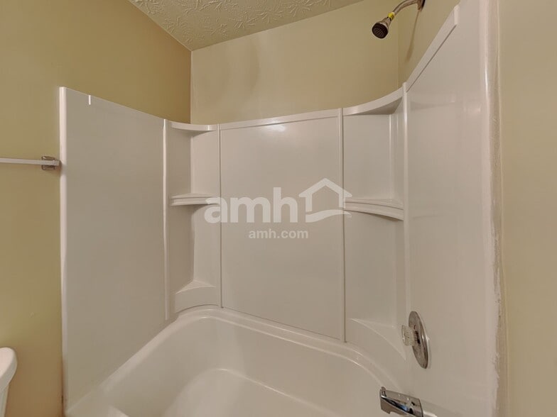 Building Photo - 2266 Boneset Dr