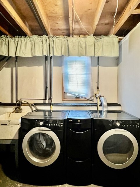 Building Photo - 5765 Washington St NE