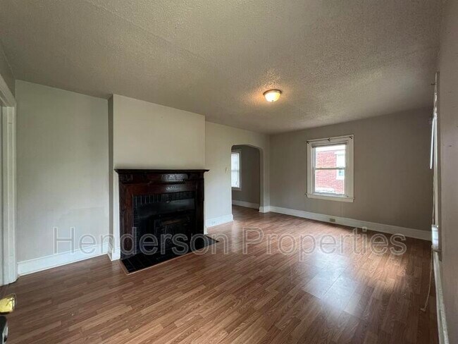 Building Photo - 1256 Edgewood Rd