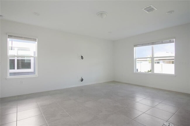 Building Photo - 437 Waterford Dr