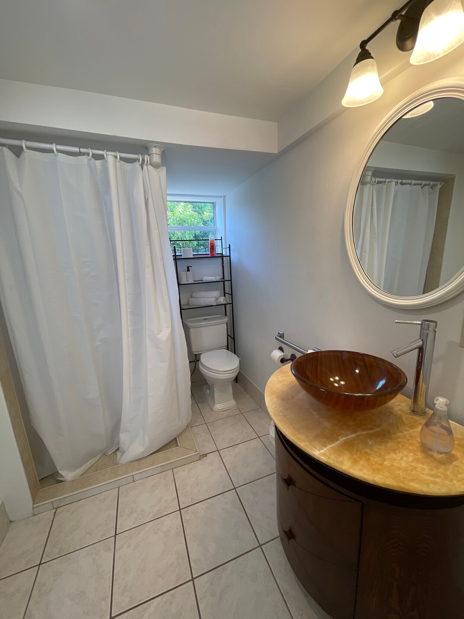 2x1 bathroom or 4x2 - 2440 Manasota Beach Rd