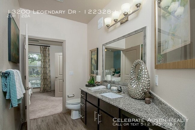 Building Photo - HighLine