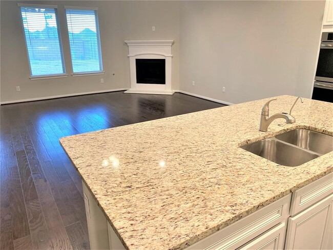 Building Photo - 12043 Talmadge Reach Dr