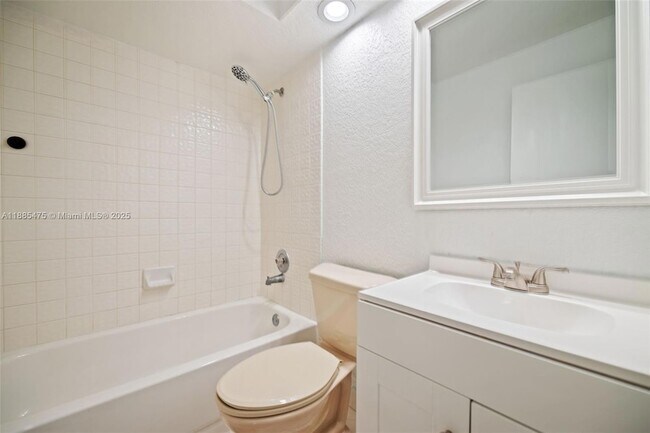 Building Photo - 6633 NW 179th Terrace