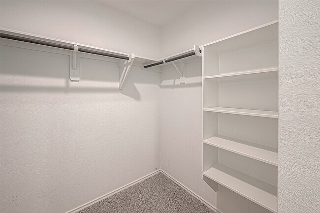Building Photo - 5306 Auburn Gardens Ct