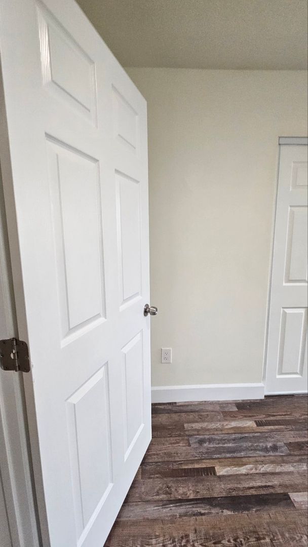 Building Photo - 23(1456,1458)