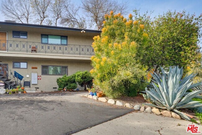 Building Photo - 4110 Division Pl