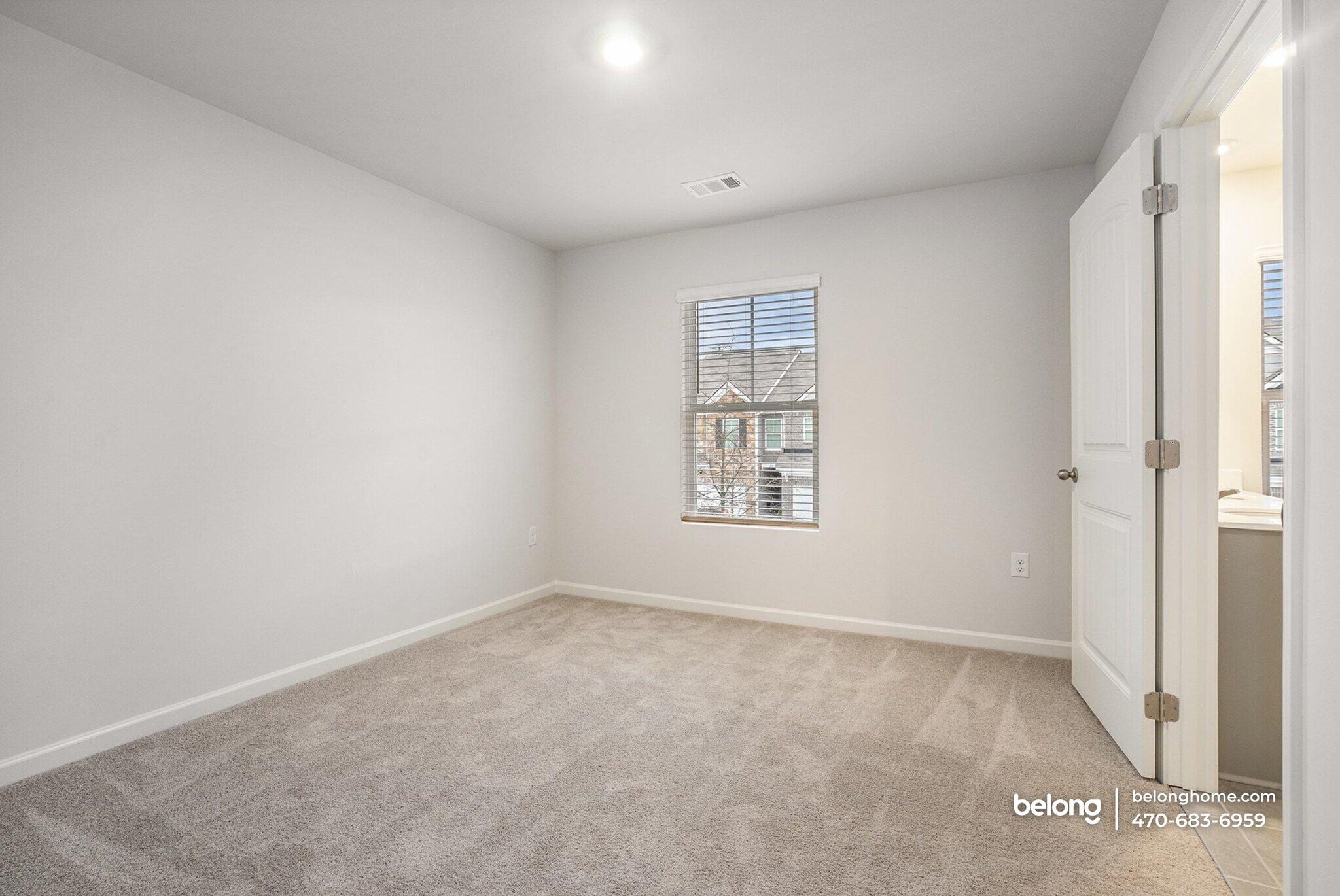 Building Photo - 2594 Poppy Ct