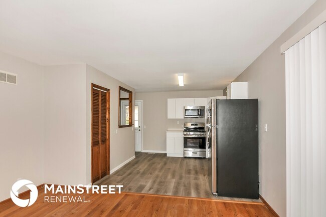 Building Photo - 1445 Jackson Ln