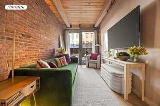 Building Photo - 120 Java St