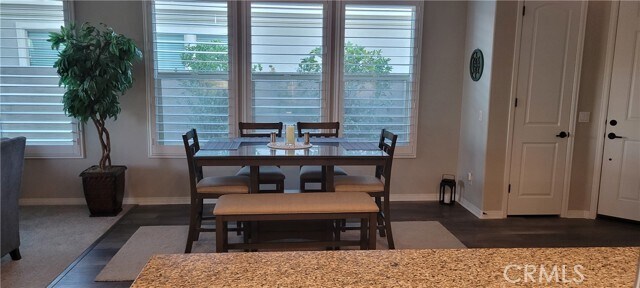 Building Photo - 82 Burgundy