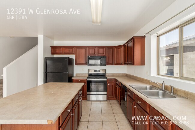 Building Photo - 12391 W Glenrosa Ave
