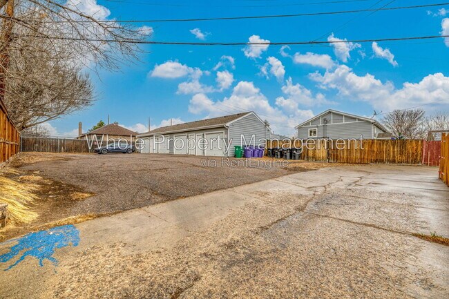 Building Photo - 965 Wolff St