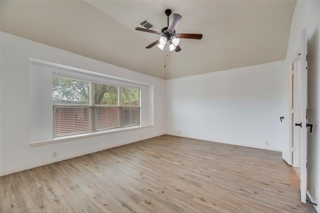 Building Photo - 6556 Fairview Dr