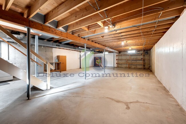 Building Photo - 1244 Katrina Dr SE