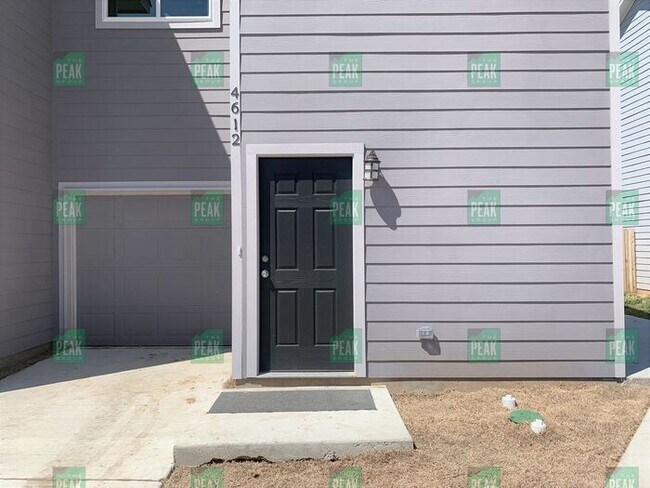 Building Photo - $1599! 3 Bed/2.5 Bath home in Fort Worth! Cheers to 250 years—celebrate with limited-time FREE AP...