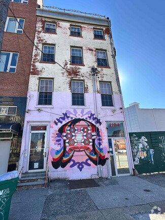 Building Photo - 1104 Spring Garden St