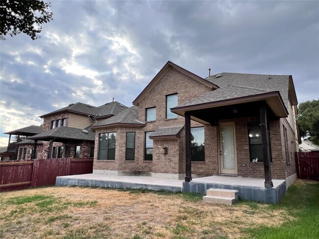 Building Photo - 108 Cascada Lane