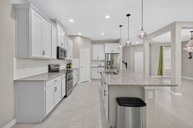 Building Photo - 6081 Monterey Cypress Trl