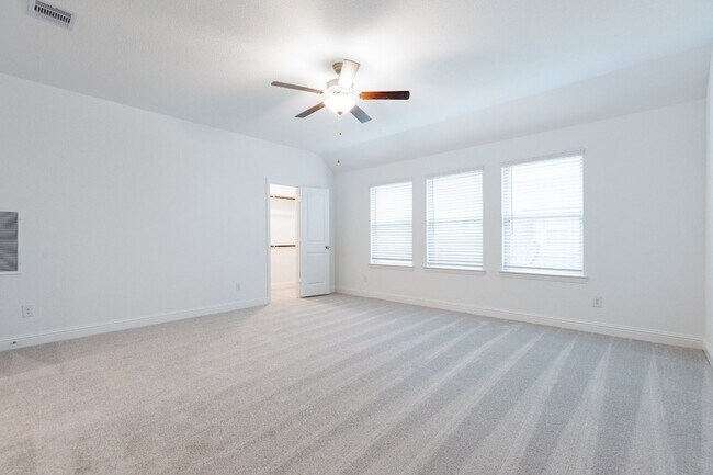 Building Photo - 1403 Woodson Rdg Ln