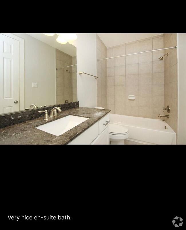 Building Photo - 1509 Bently Green Ln