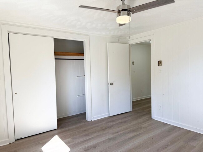 Building Photo - For Rent – $1,000/month | 2 Bed | 1 Bath