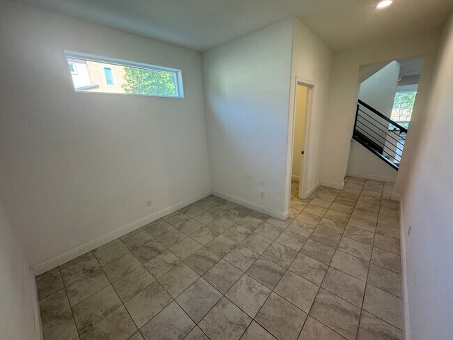 Building Photo - 3212 Cowell Blvd