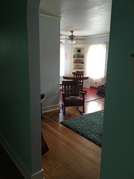 Building Photo - 1275 Jackson St