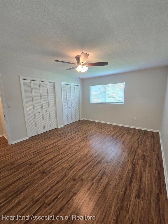 Building Photo - 2717 Queenswood Dr