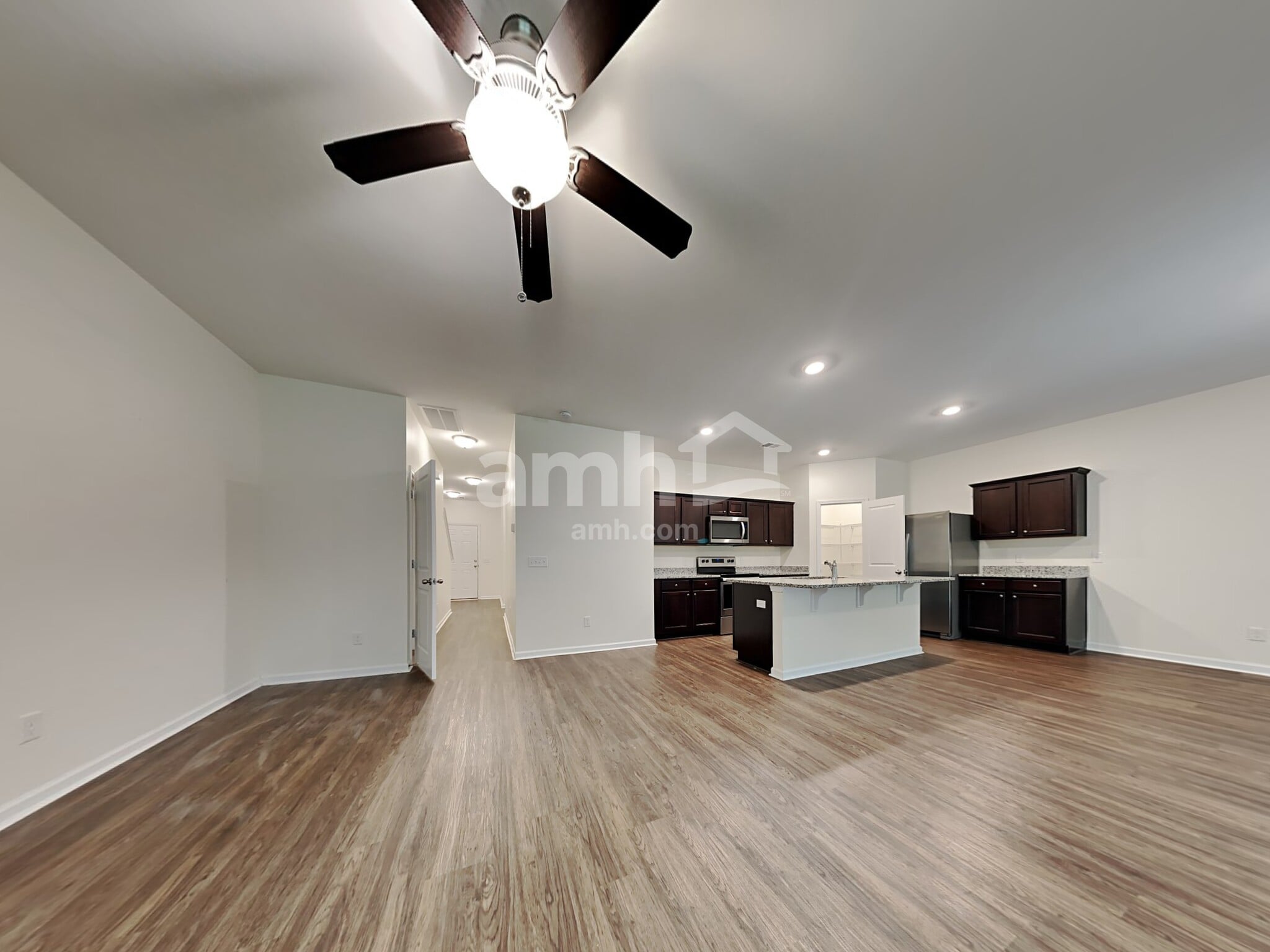 Building Photo - 152 Orion Way