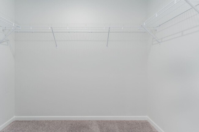 Building Photo - Modern 3-Bed, 2.5-Bath Townhome in Prime L...