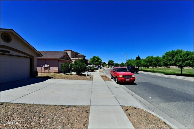 Building Photo - 12976 Enrique Gomez Dr