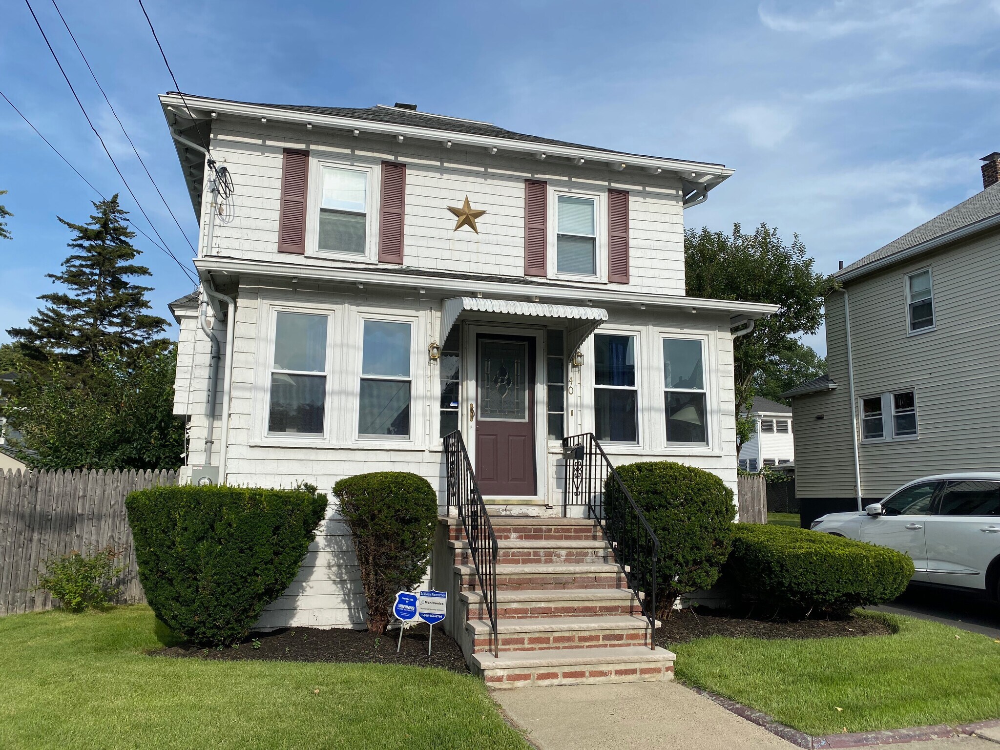 Building Photo - 40 Bellvale St