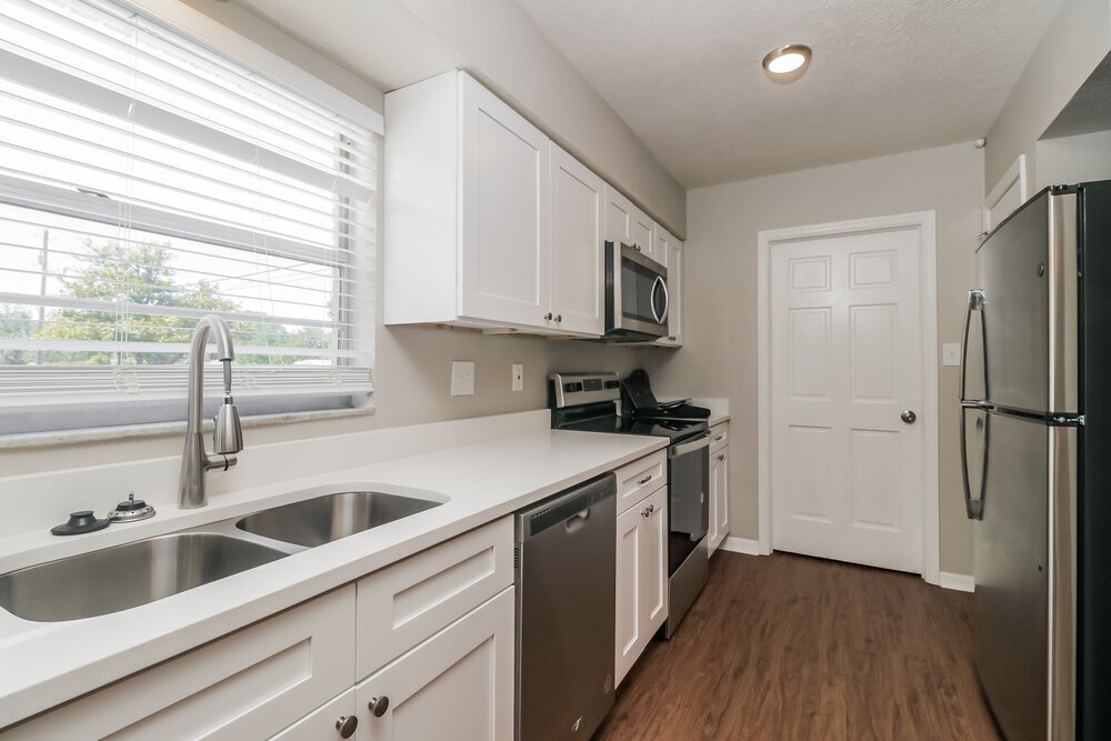 Building Photo - 528 Crestover Dr
