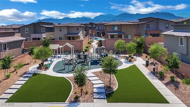 Building Photo - 8907 Roadrunner Ravine St