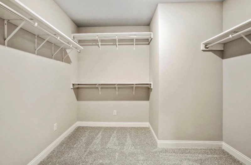 Building Photo - 9945 Beacon Pointe Ln