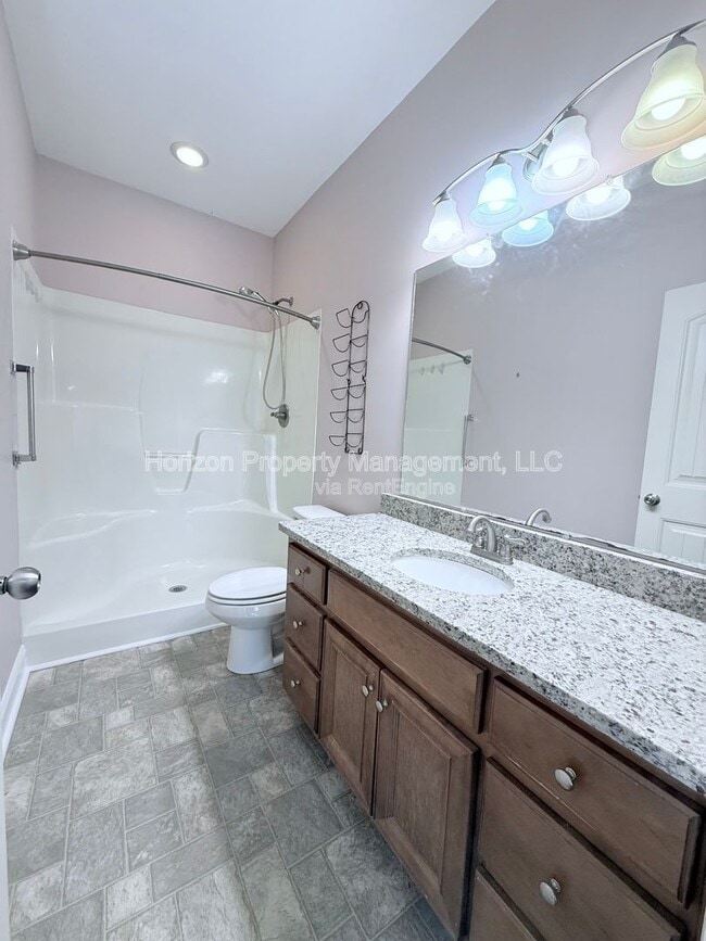 Building Photo - 1747 Duncan Bridge Rd