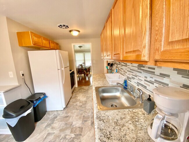 Building Photo - 3698 Washington Blvd