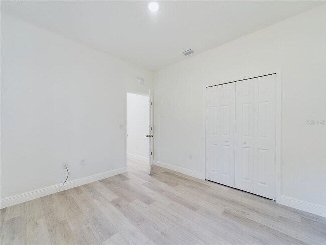 Building Photo - 16890 SW 39th Cir