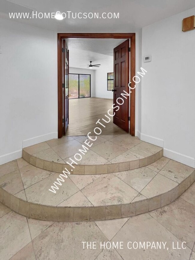 Building Photo - 5788 E Paseo Cimarron