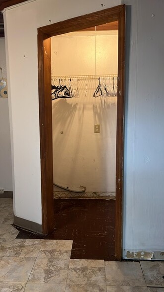 Building Photo - 509 E Magnolia St