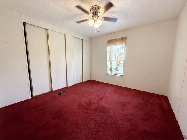 Building Photo - 2140 Pebble Beach Blvd