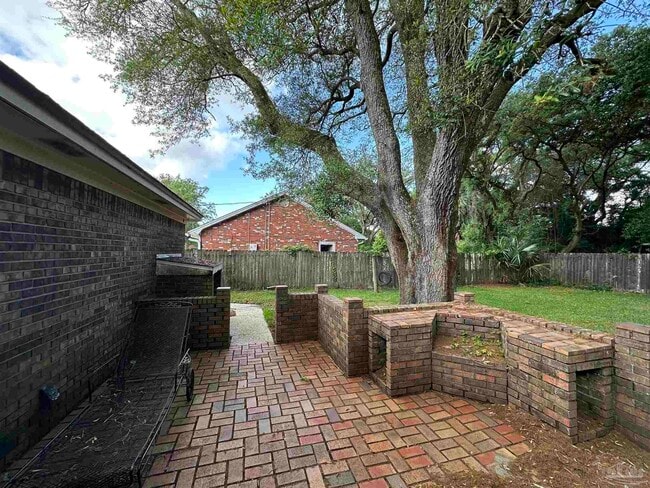 Building Photo - 2952 Breckenridge Dr