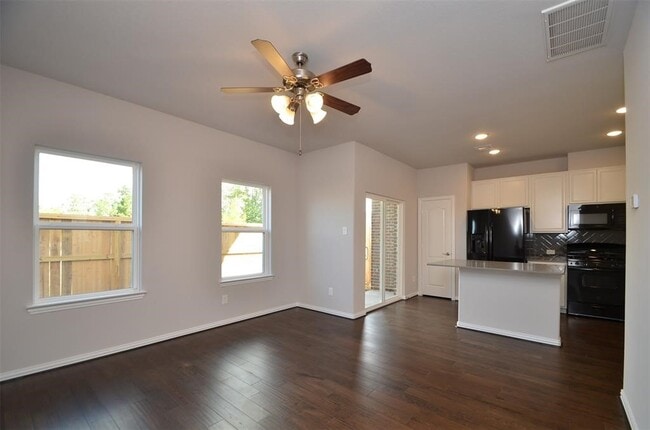 Building Photo - 3210 Harmony Creek Ln