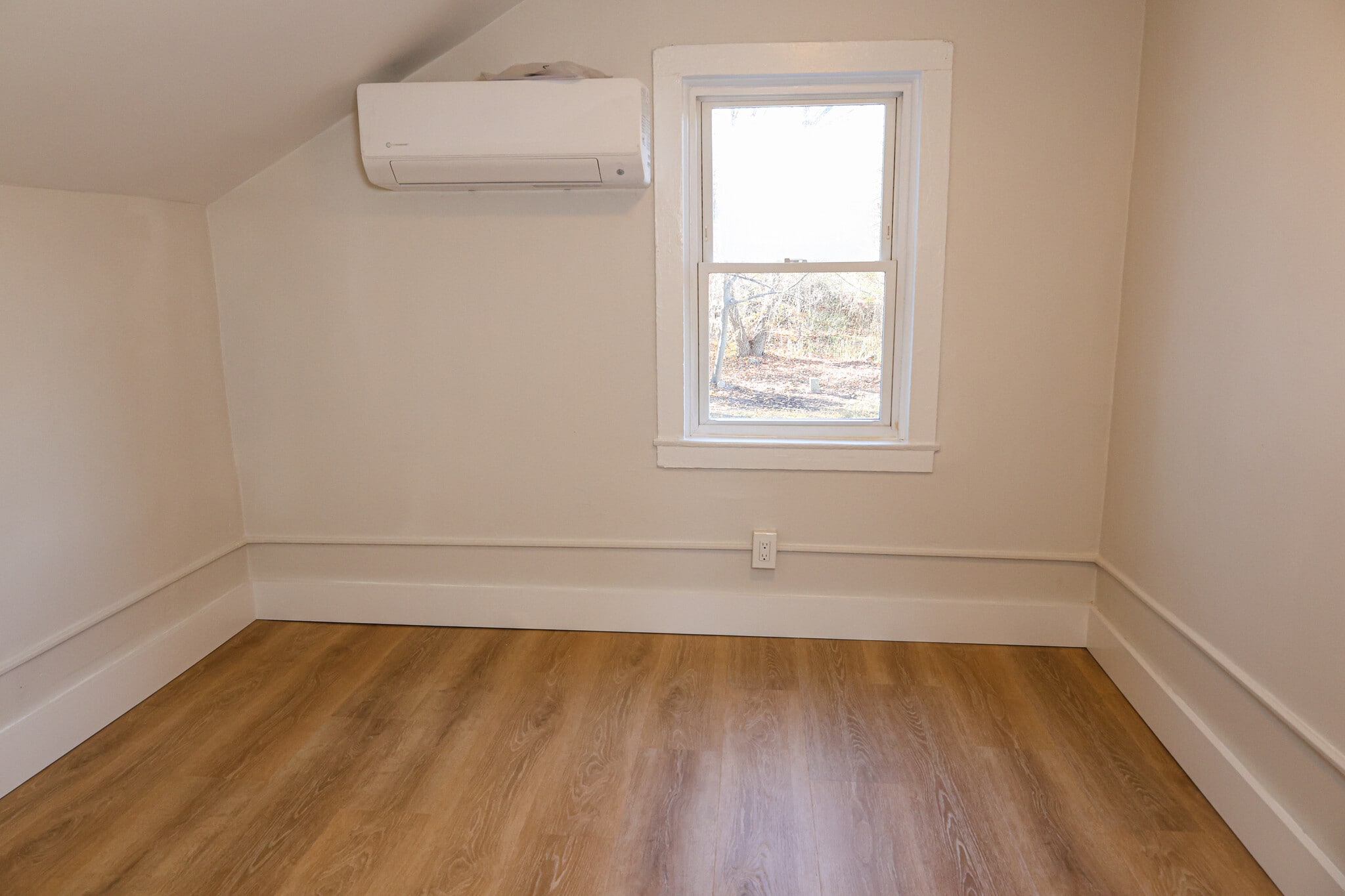 Building Photo - 69 Mechanic St