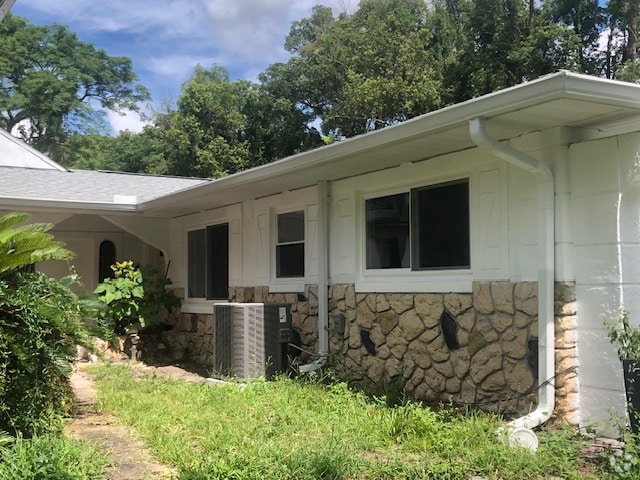 Building Photo - 1071 Blake St